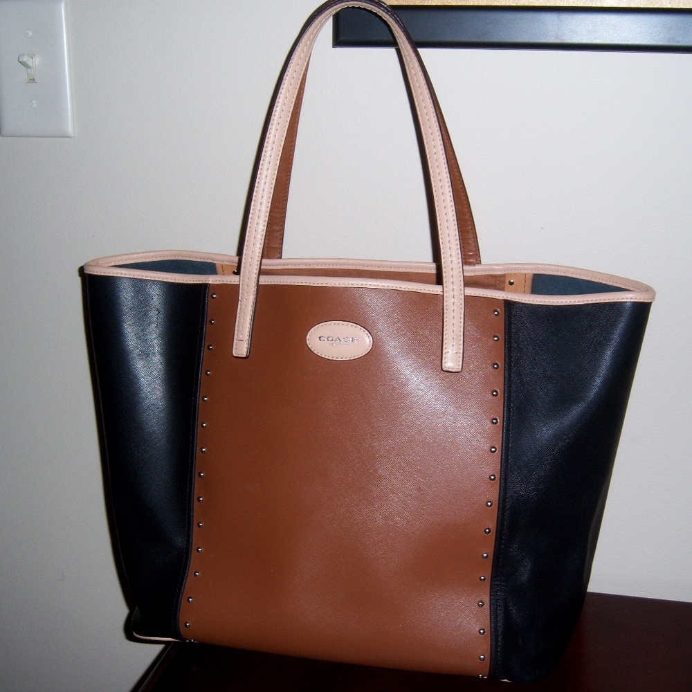 31325 Authentic Coach Studded Colorblock Tote